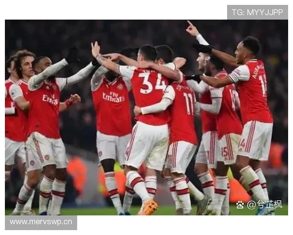 金玟哉欧冠强强对话关键表现解析