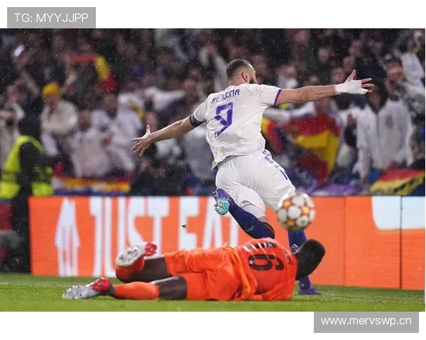 西甲+欧冠双线统治：本泽马巅峰赛季的含金量解析