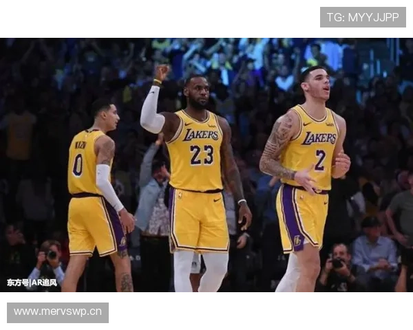 英格拉姆单打拉开空间牵制防守胜过锡安内线冲击